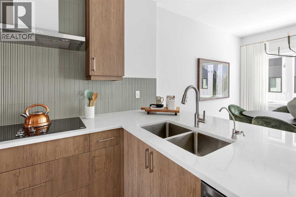 712 Sovereign Common Sw, Calgary, Alberta  T3C 3Y3 - Photo 10 - A2346831