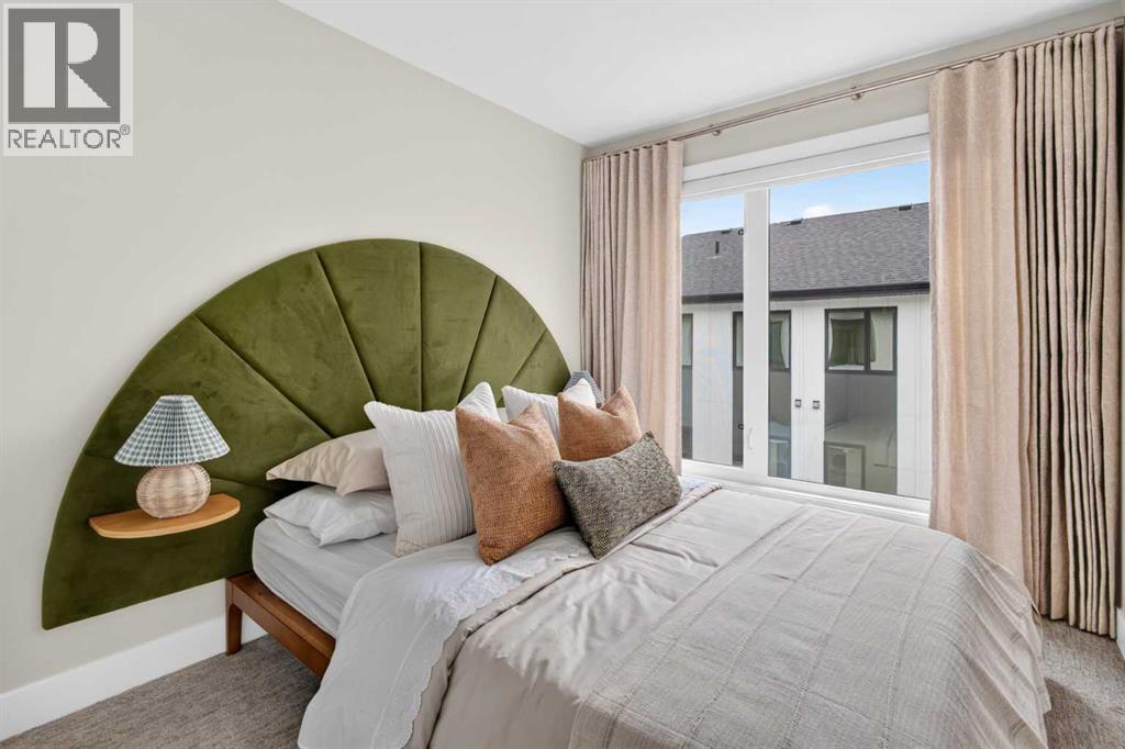 712 Sovereign Common Sw, Calgary, Alberta  T3C 3Y3 - Photo 36 - A2346831