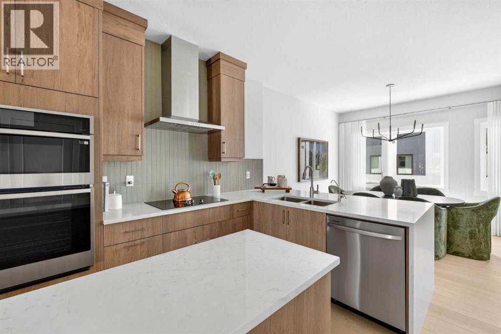 712 Sovereign Common Sw, Calgary, Alberta  T3C 3Y3 - Photo 7 - A2346831