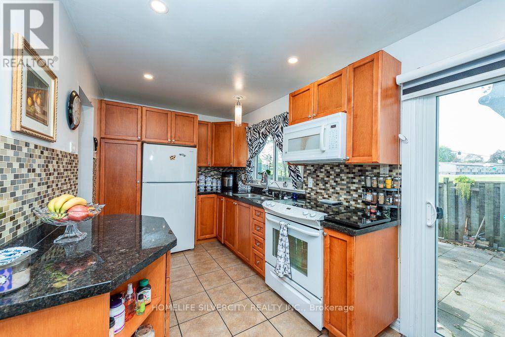 36 - 900 Central Park Drive, Brampton, Ontario  L6S 3J6 - Photo 12 - W13807266