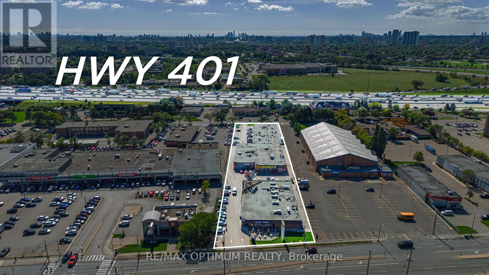 40 Beverly Hills Drive, Toronto, Ontario  M3L 1A1 - Photo 15 - W13813242