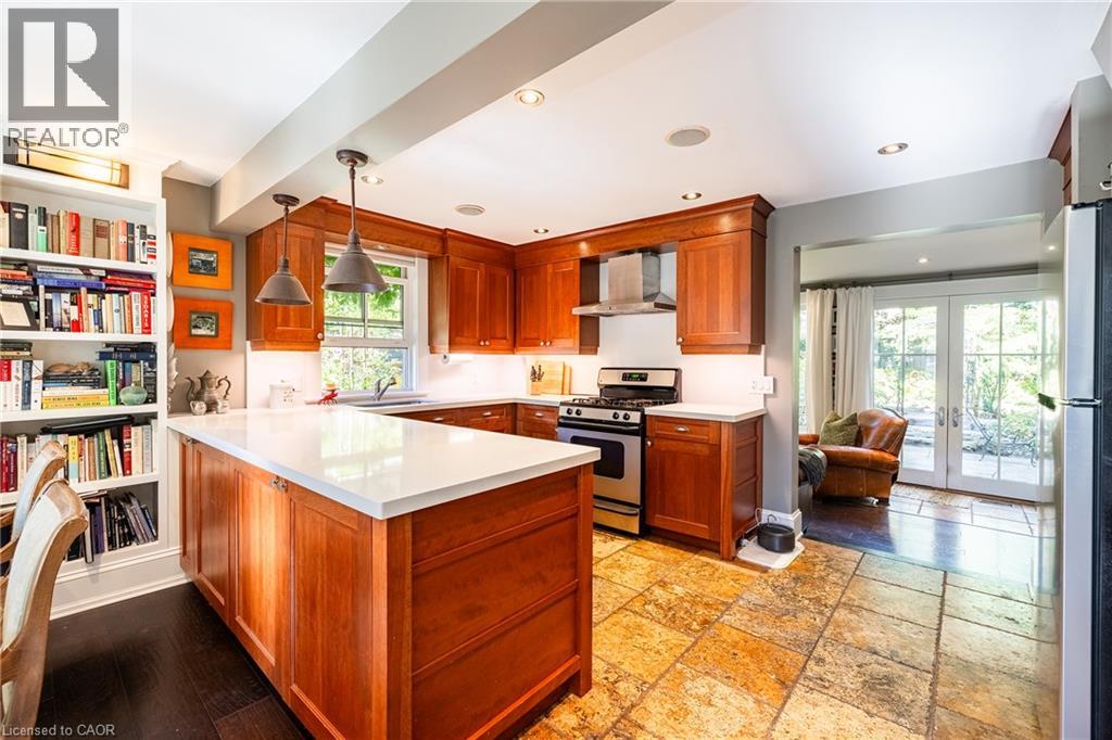 43 Burnet Street, Oakville, Ontario  L6K 1B6 - Photo 6 - 40865319