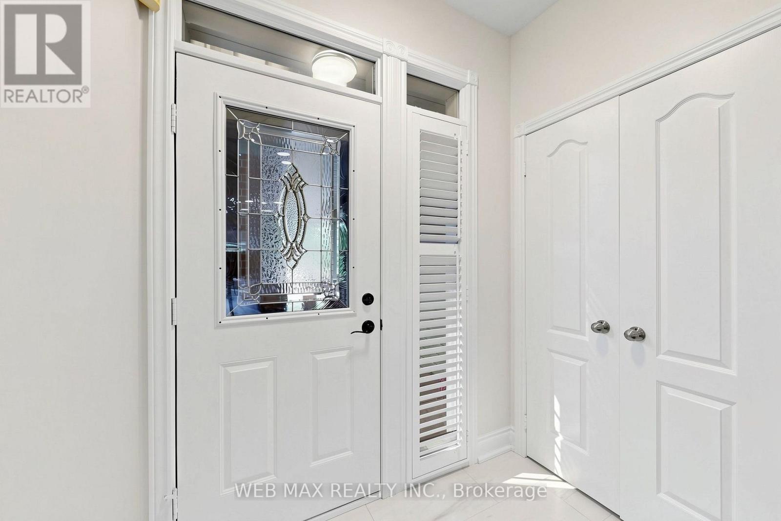 2 Wood Duck Island Way, Markham, Ontario  L6E 1B4 - Photo 3 - N13815898