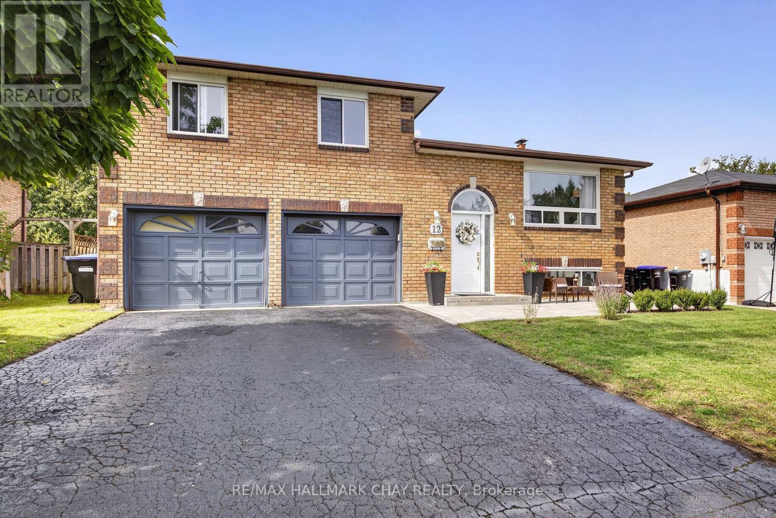 12 Mansonic Way, Essa, Ontario  L3W 0J7 - Photo 46 - N13816036
