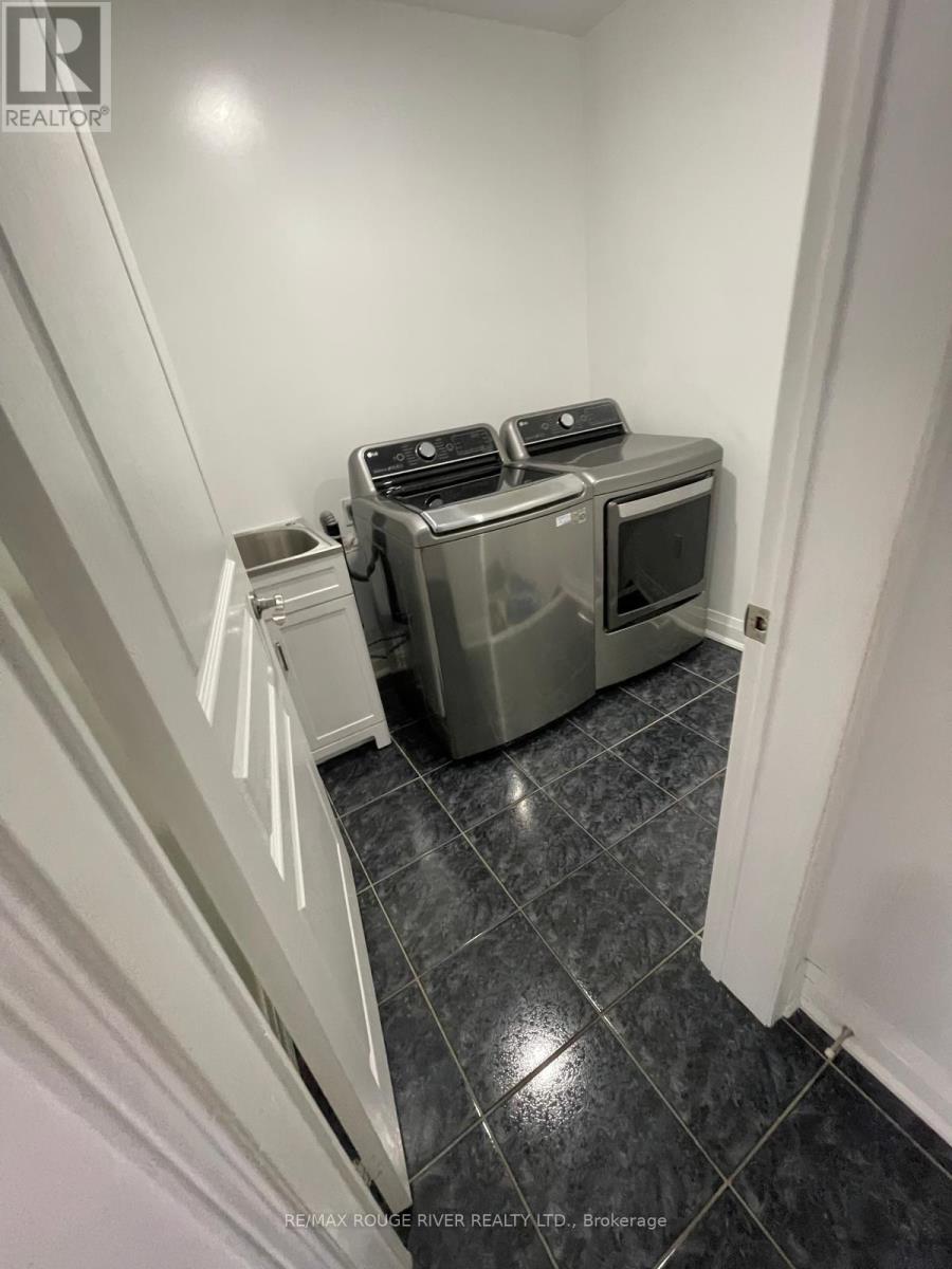 1796 Castlemore Avenue, Markham, Ontario  L6E 2E5 - Photo 9 - N13816110