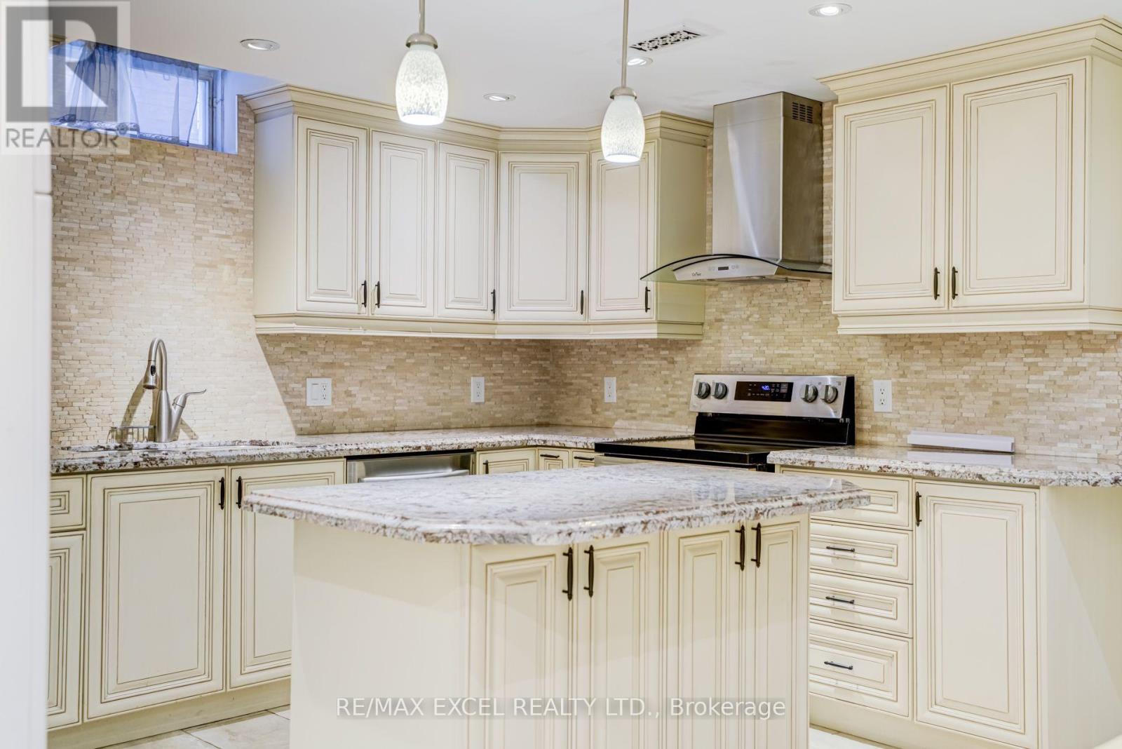 Bsmt - 79 Ampezzo Avenue, Vaughan (Vellore Village), Ontario  L4H 3K1 - Photo 12 - N13816114