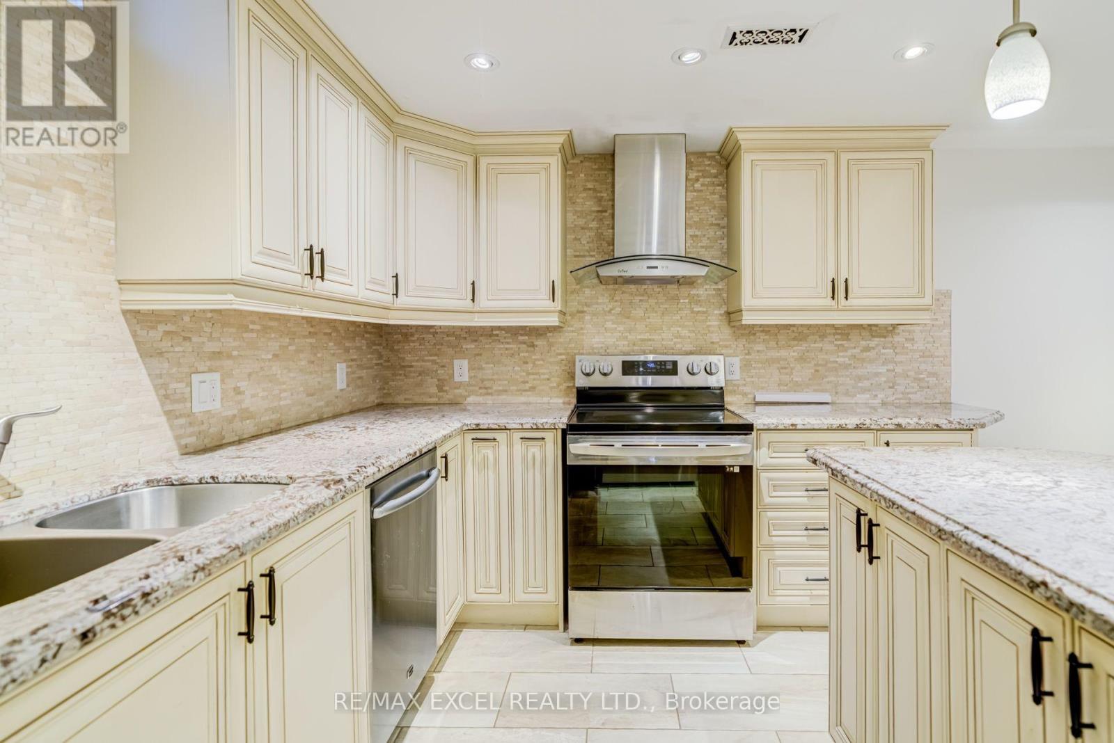 Bsmt - 79 Ampezzo Avenue, Vaughan (Vellore Village), Ontario  L4H 3K1 - Photo 13 - N13816114
