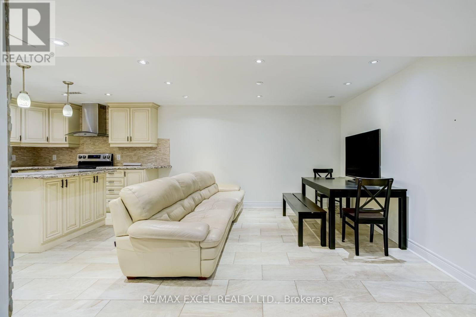 Bsmt - 79 Ampezzo Avenue, Vaughan (Vellore Village), Ontario  L4H 3K1 - Photo 7 - N13816114