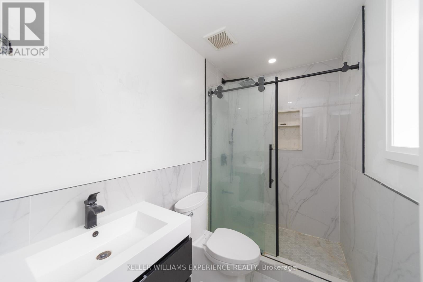 90 Sproule Drive, Barrie (Edgehill Drive), Ontario  L4N 0W6 - Photo 15 - S13815972