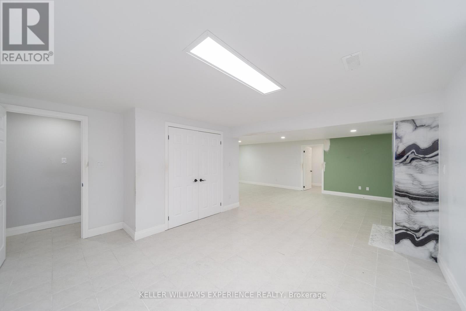 90 Sproule Drive, Barrie (Edgehill Drive), Ontario  L4N 0W6 - Photo 22 - S13815972