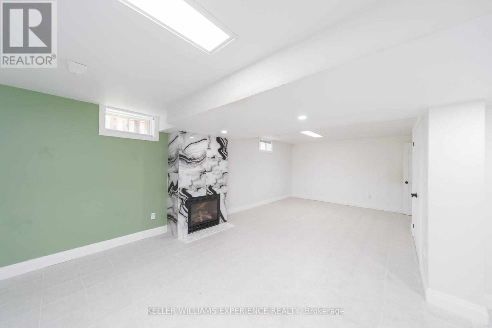 90 Sproule Drive, Barrie (Edgehill Drive), Ontario  L4N 0W6 - Photo 25 - S13815972