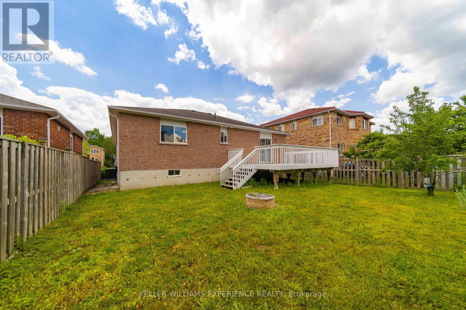 90 Sproule Drive, Barrie (Edgehill Drive), Ontario  L4N 0W6 - Photo 38 - S13815972