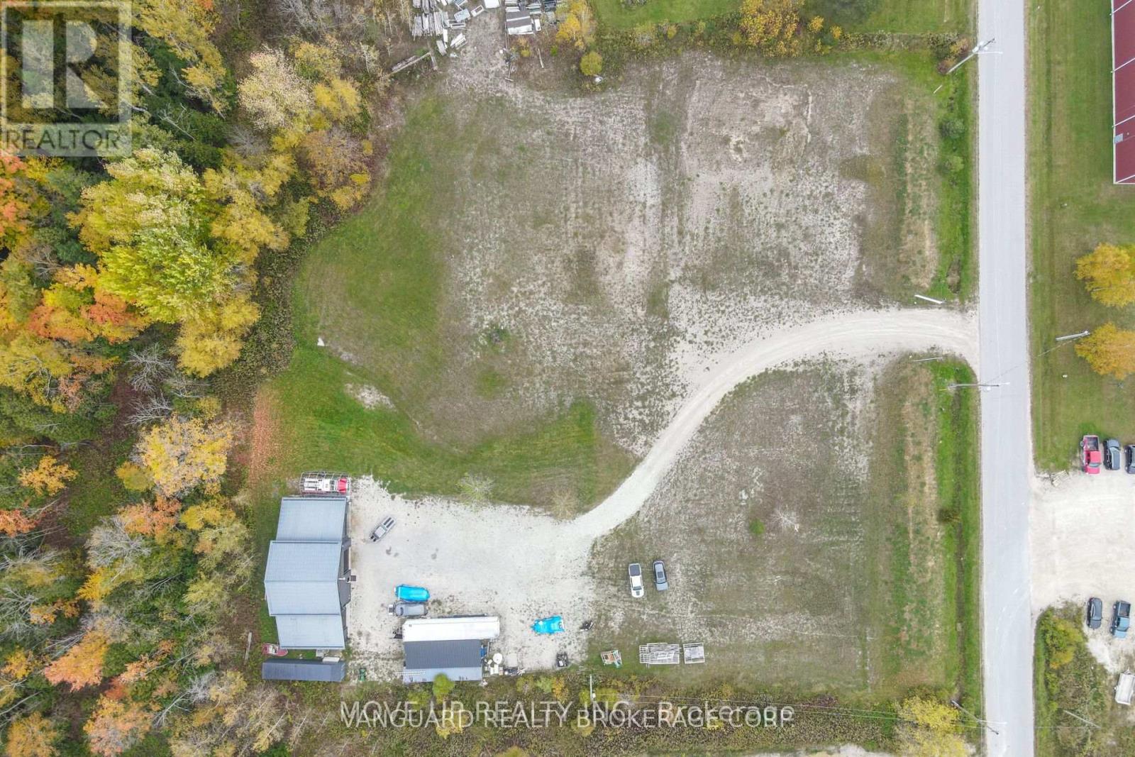 10 Greengage Road, Clearview, Ontario  L0M 1S0 - Photo 5 - S13816054