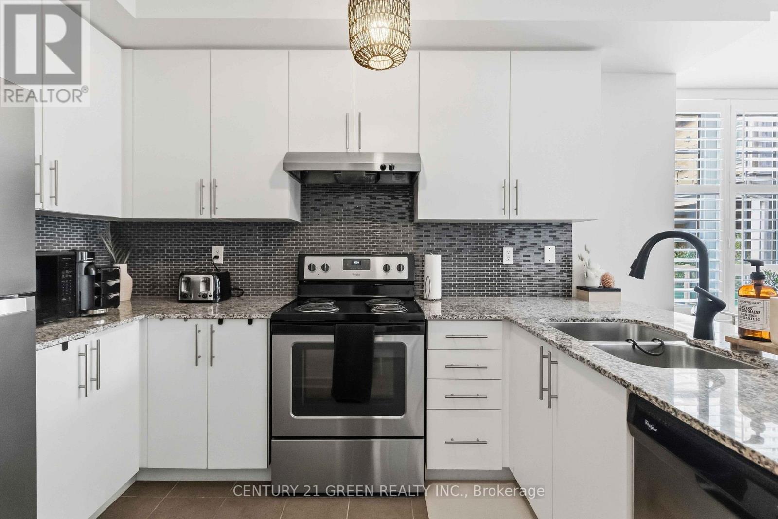 43 - 180 Howden Boulevard, Brampton, Ontario  L6S 5J2 - Photo 6 - W13815894