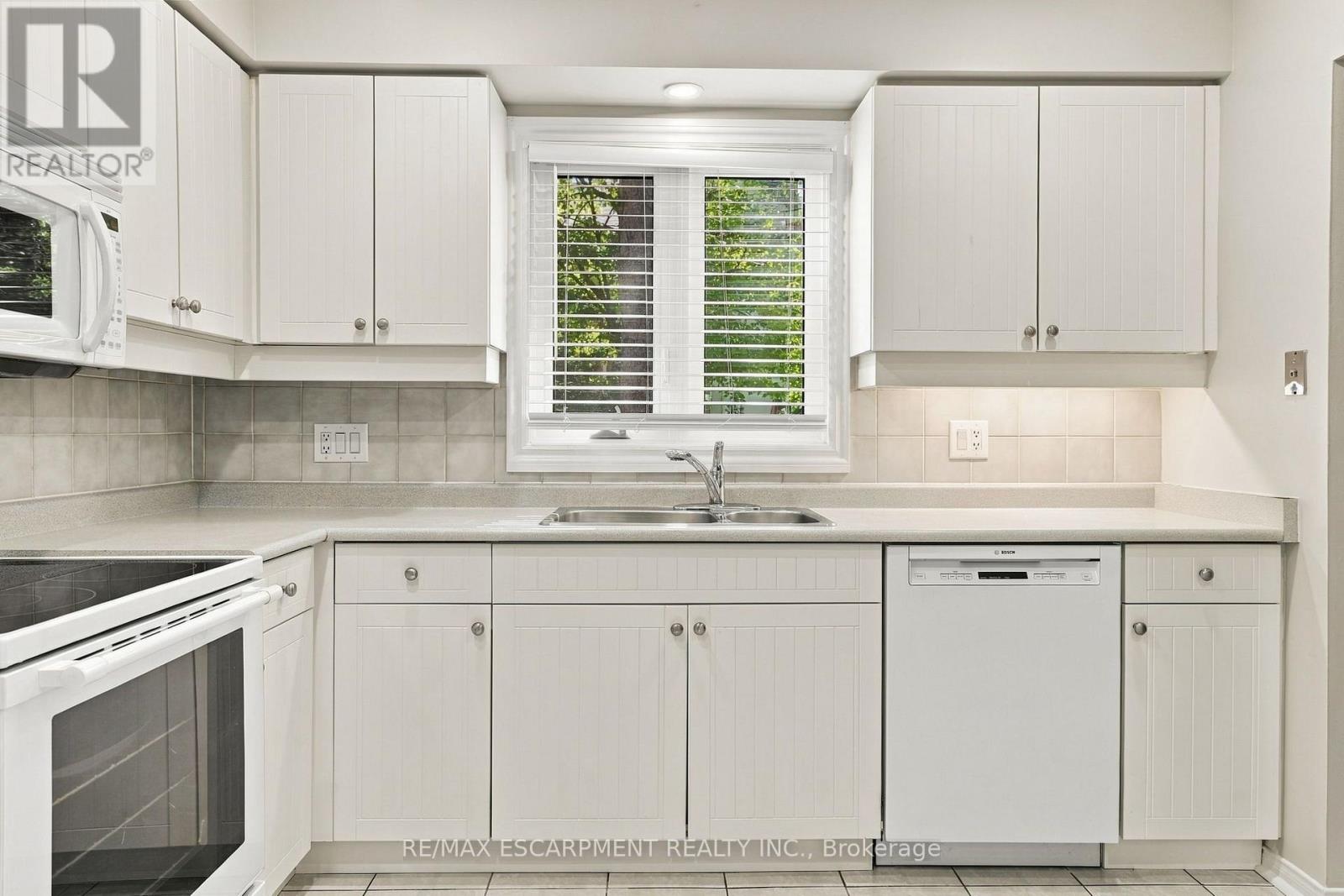15 - 1724 The Chase, Mississauga, Ontario  L5M 4P2 - Photo 17 - W13815946