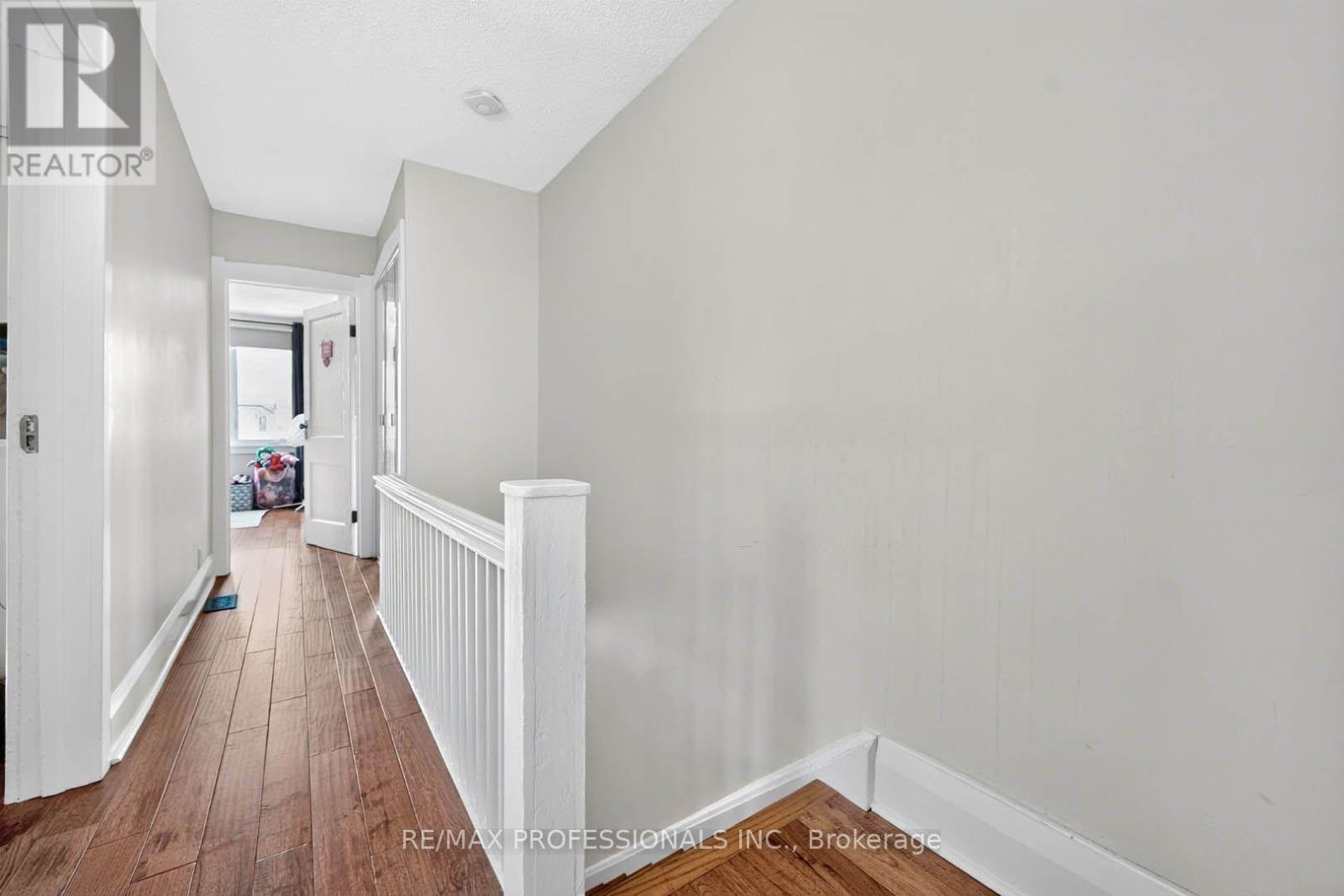 17 Fifth Street, Toronto, Ontario  M8V 2Z1 - Photo 15 - W13815968