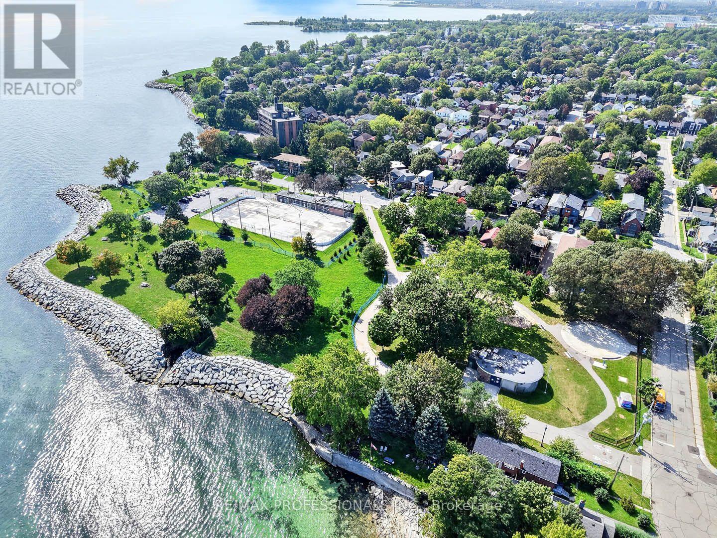 17 Fifth Street, Toronto, Ontario  M8V 2Z1 - Photo 41 - W13815968