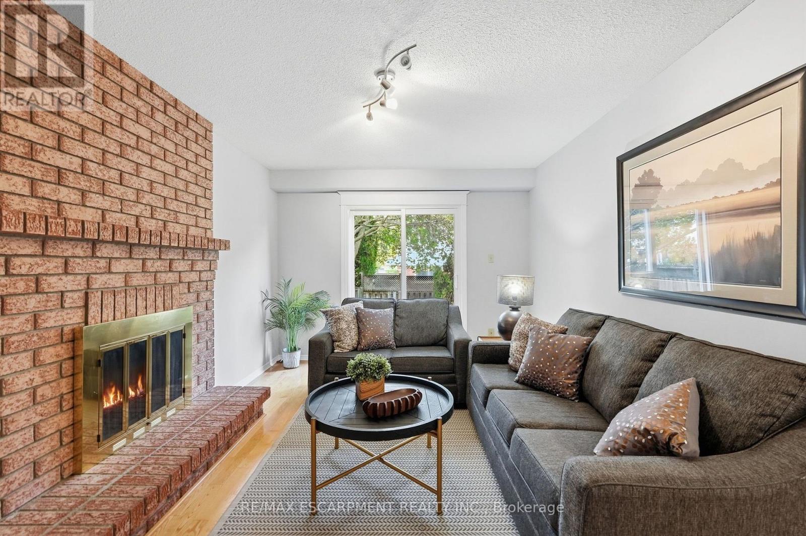 3193 Maderna Road, Burlington, Ontario  L7M 2W3 - Photo 15 - W13816042