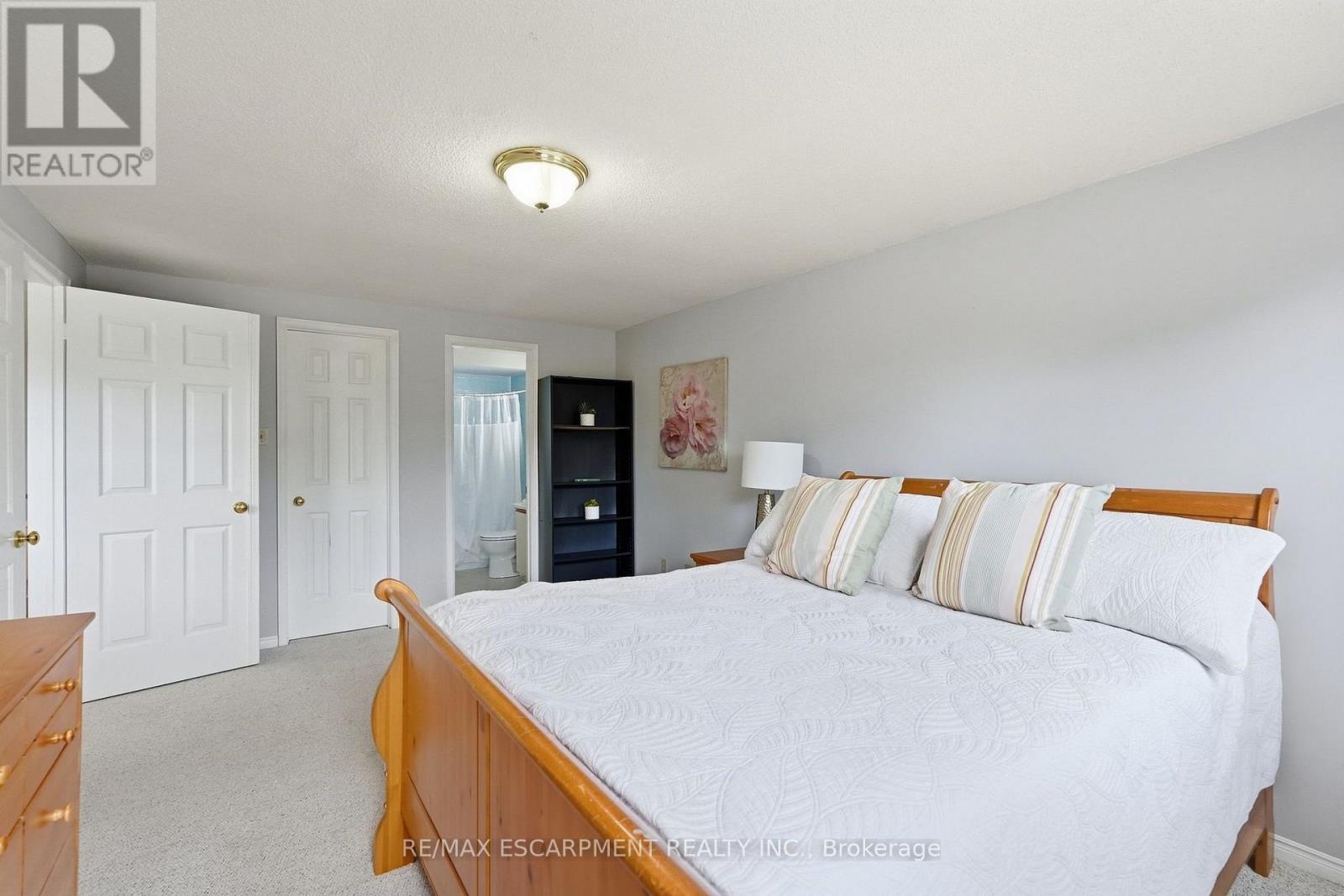 3193 Maderna Road, Burlington, Ontario  L7M 2W3 - Photo 23 - W13816042