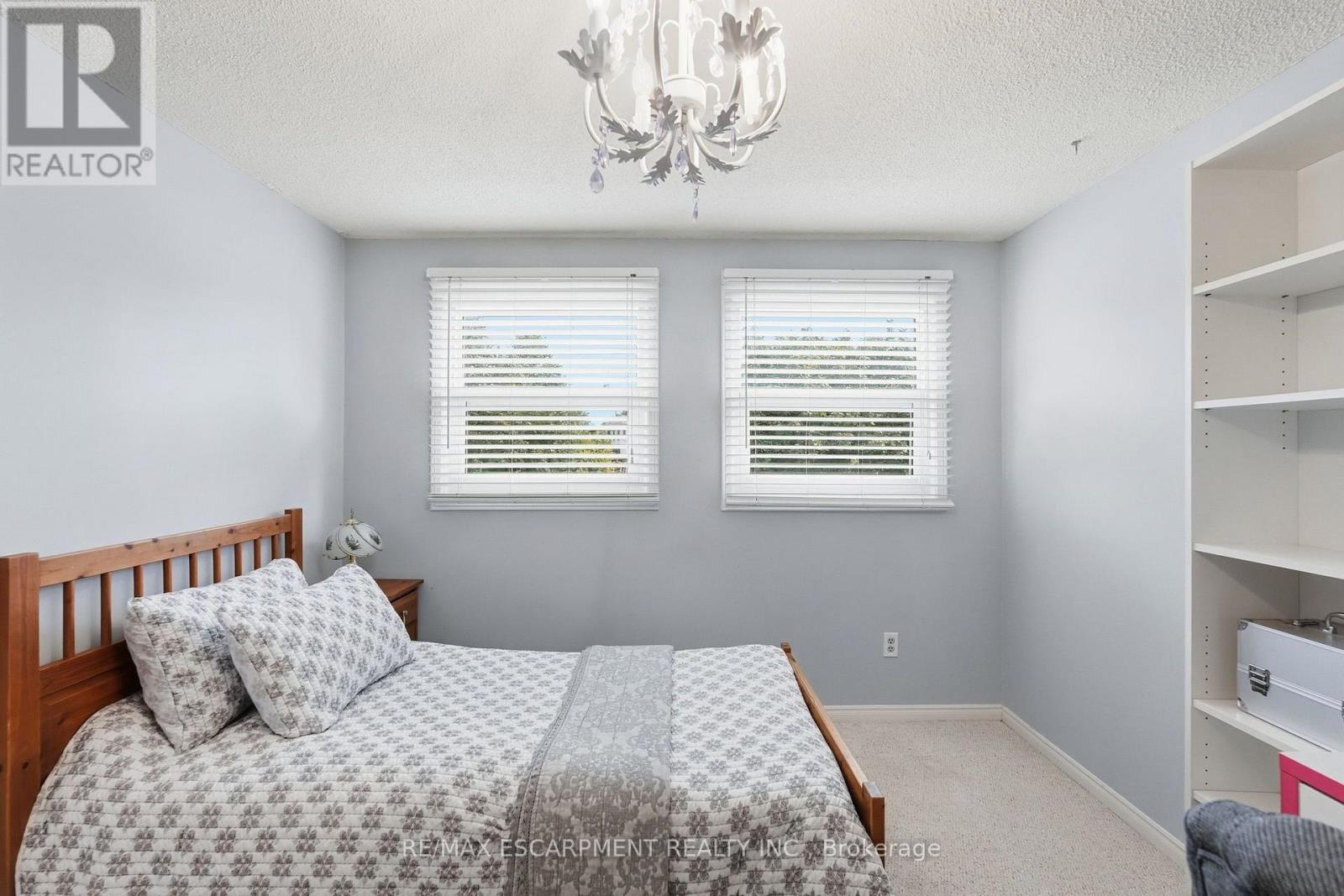 3193 Maderna Road, Burlington, Ontario  L7M 2W3 - Photo 28 - W13816042