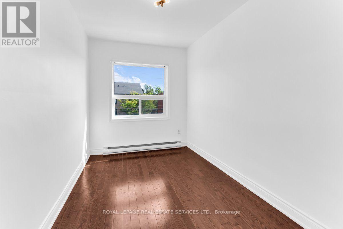 604 Marlee Avenue, Toronto, Ontario  M6B 3J5 - Photo 9 - W13816050