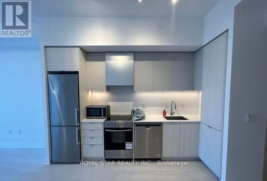 2706 - 30 Gibbs Road E, Toronto, Ontario  M9B 0E4 - Photo 3 - W13816062