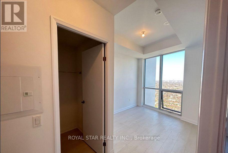 2706 - 30 Gibbs Road E, Toronto, Ontario  M9B 0E4 - Photo 5 - W13816062