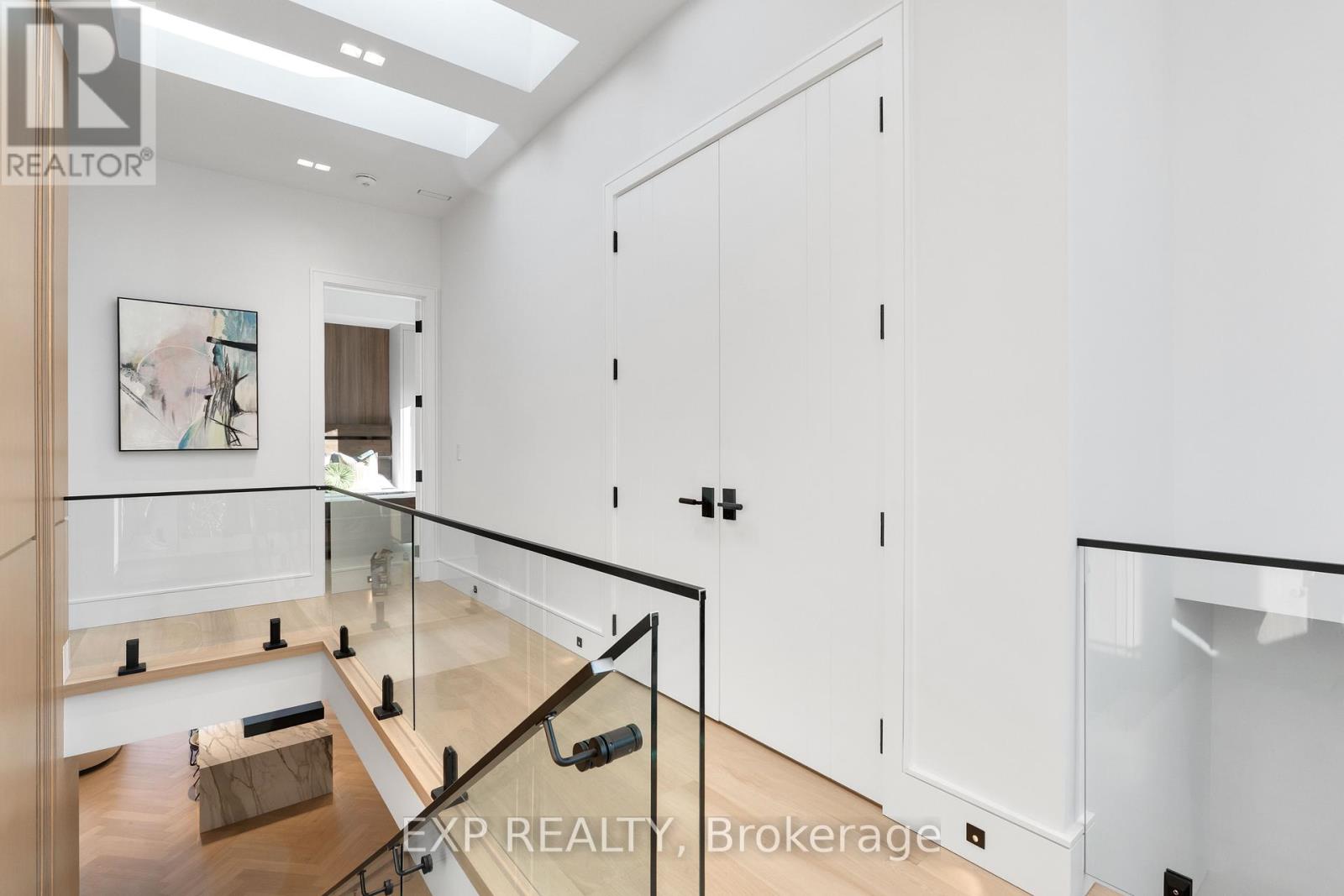 65 Edgecroft Road, Toronto, Ontario  M8Z 2C1 - Photo 19 - W13816068