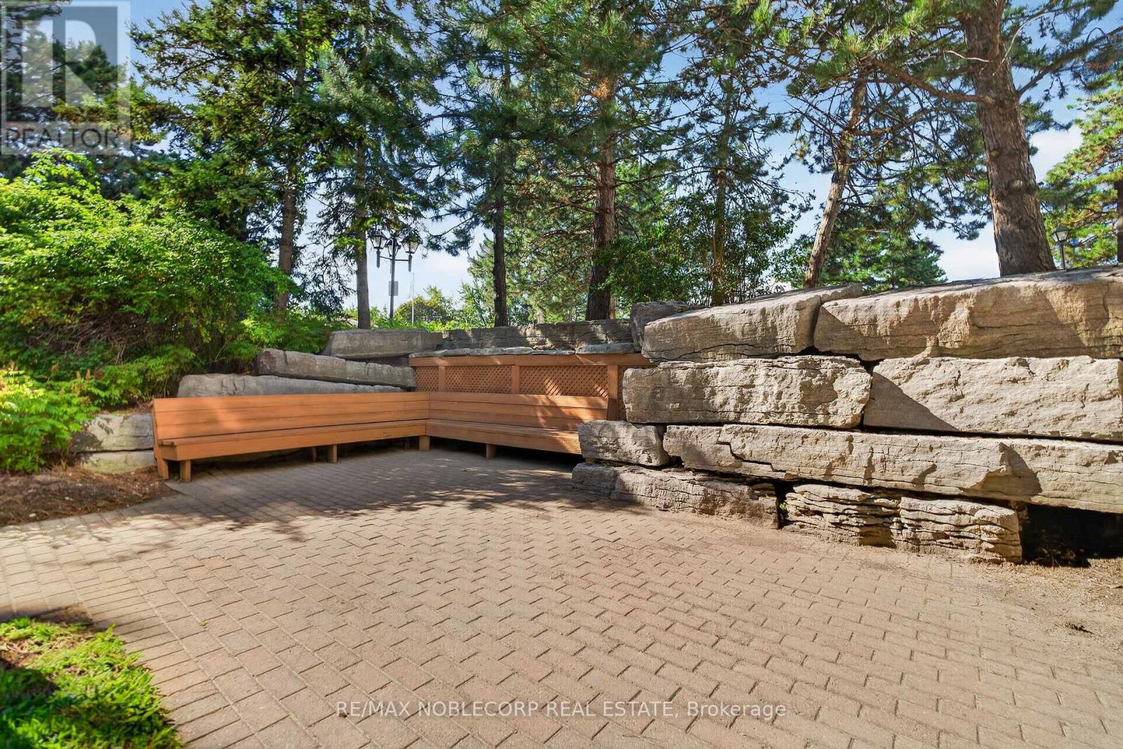 1603 - 22 Hanover Road, Brampton, Ontario  L6S 5K7 - Photo 48 - W13816070