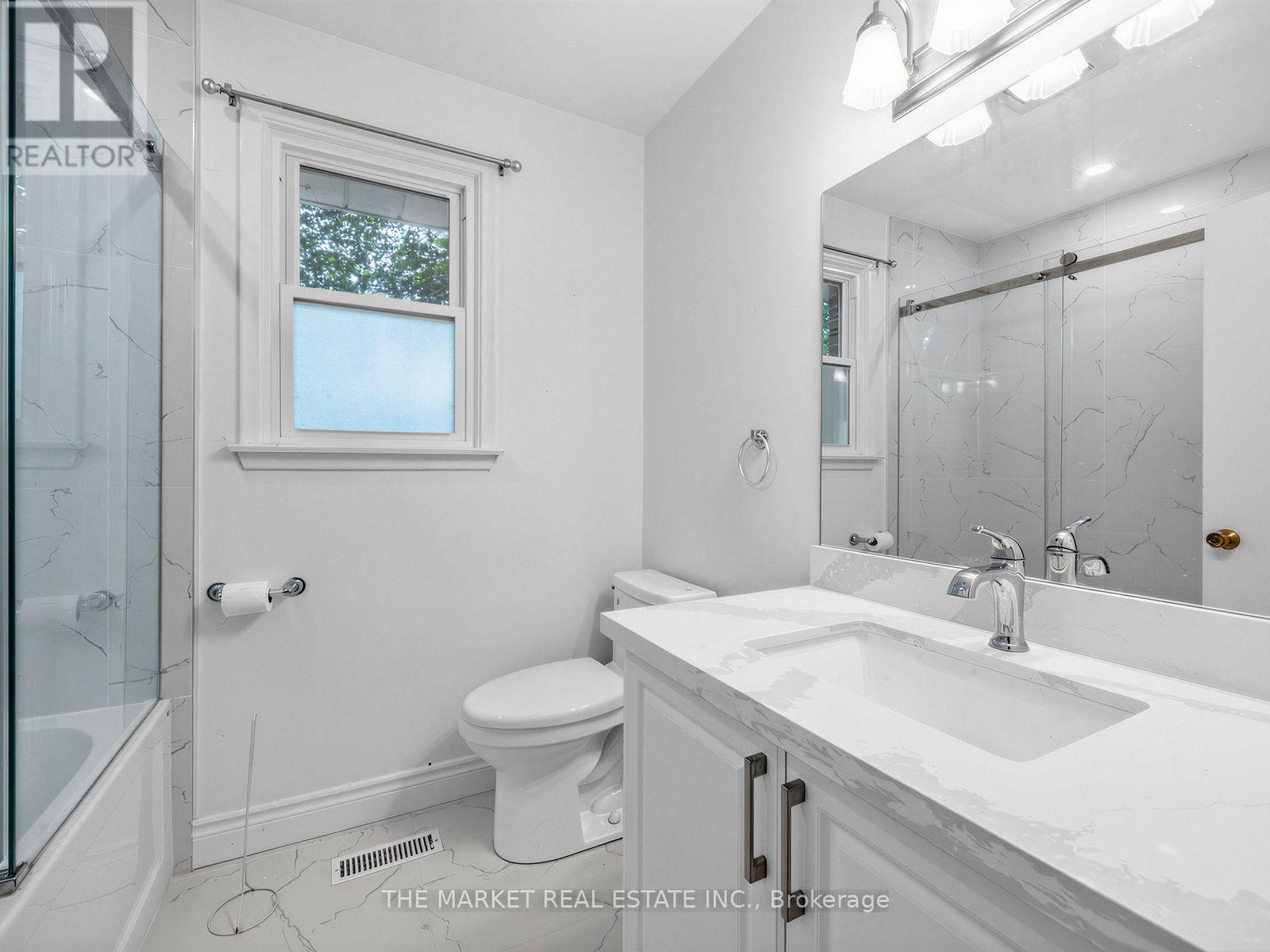 1572 Atrium Court, Mississauga, Ontario  L5H 2B8 - Photo 19 - W13816084