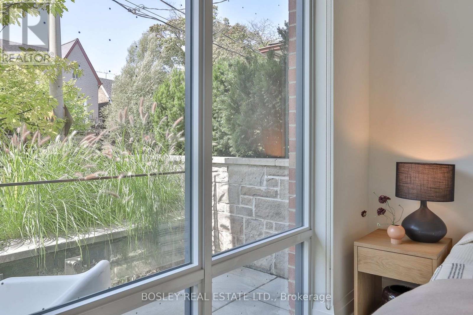 102 - 245 Perth Avenue, Toronto, Ontario  M6P 3X9 - Photo 18 - W13816102