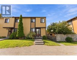7009 BILBERRY DRIVE, Ottawa, Ontario