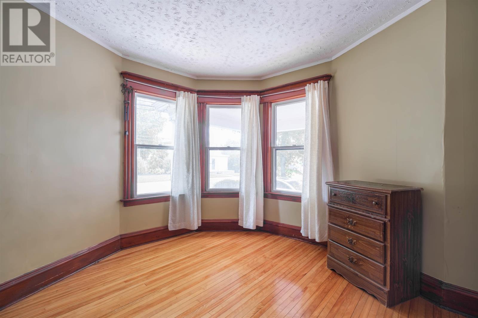 146 Central Street, Summerside, Prince Edward Island  C1N 3L8 - Photo 6 - 202624062