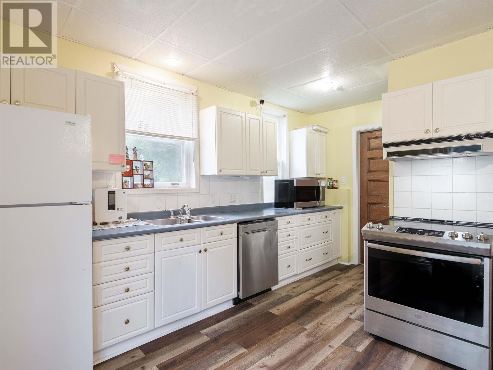 146 Central Street, Summerside, Prince Edward Island  C1N 3L8 - Photo 7 - 202624062
