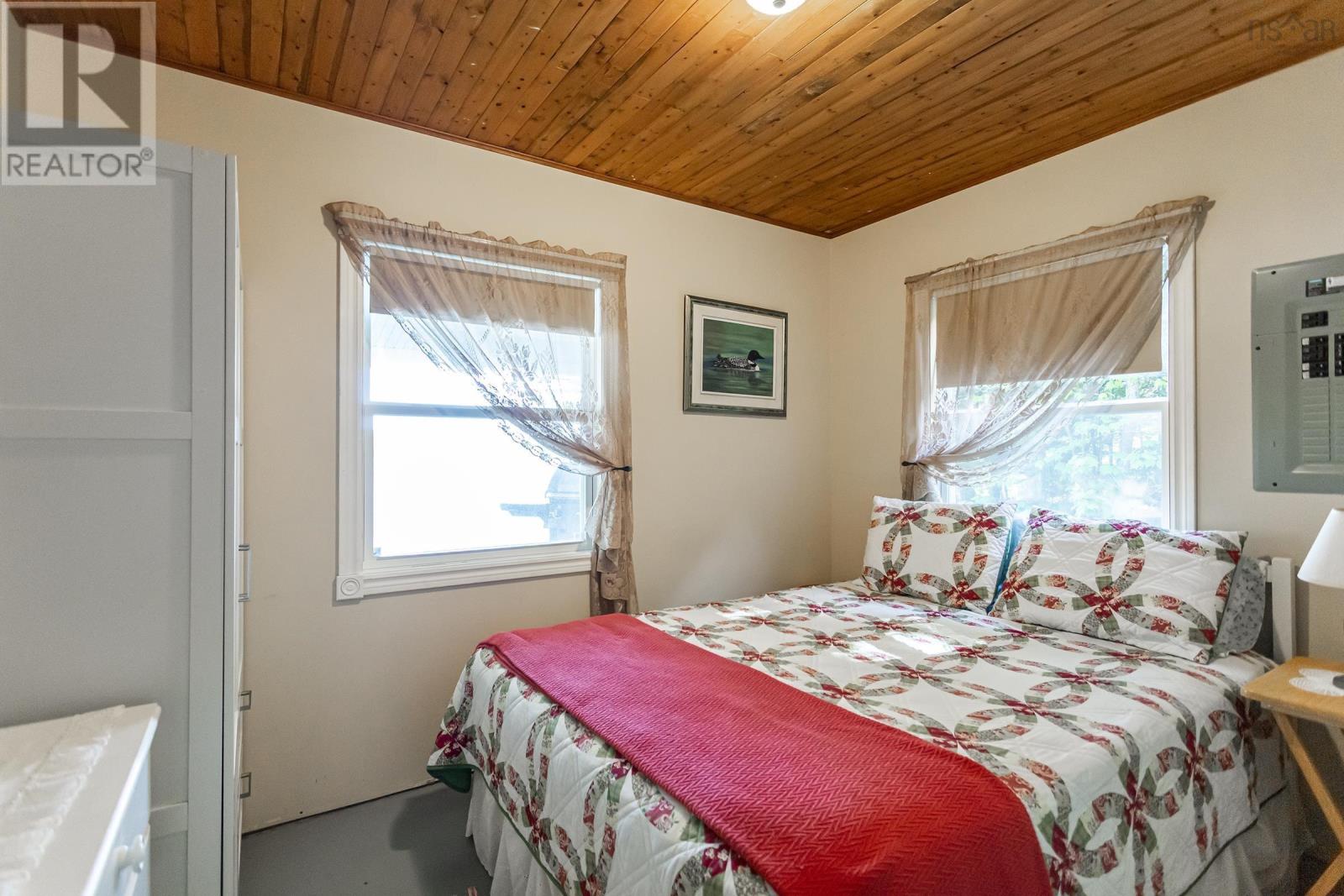 485 Forrest Drive photo 21