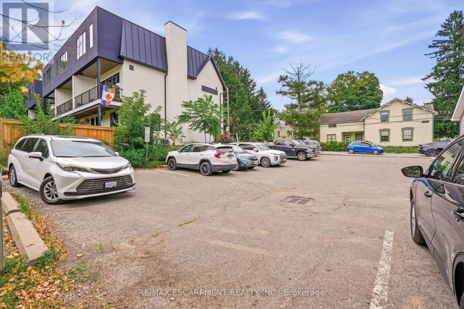 Room 4 - 326 Wilson Street E, Hamilton, Ontario  L9G 2C2 - Photo 17 - X13815962