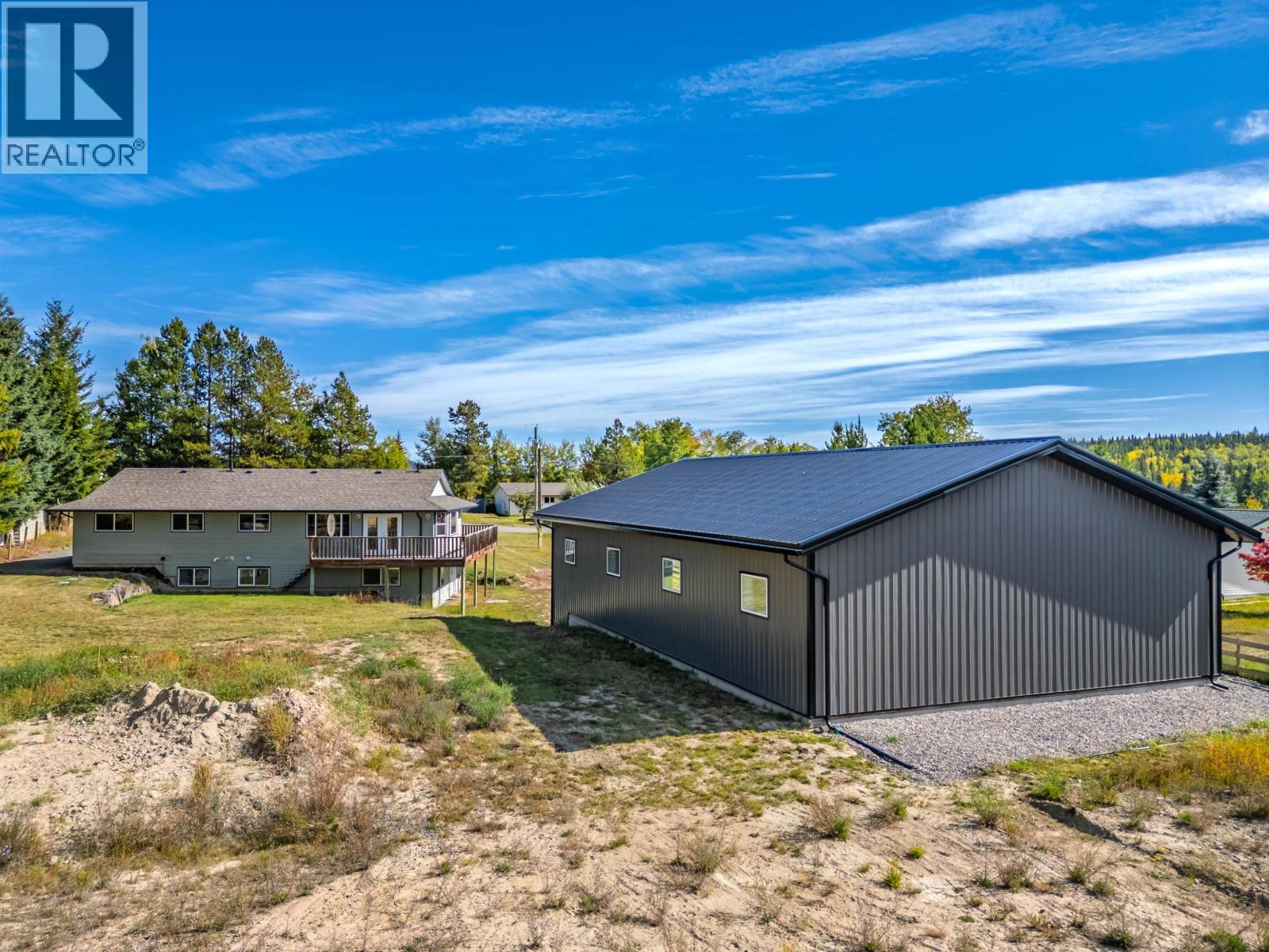 6500 Grey Crescent, 100 Mile House, British Columbia V0K 2E3 - Photo 2 - R3168362