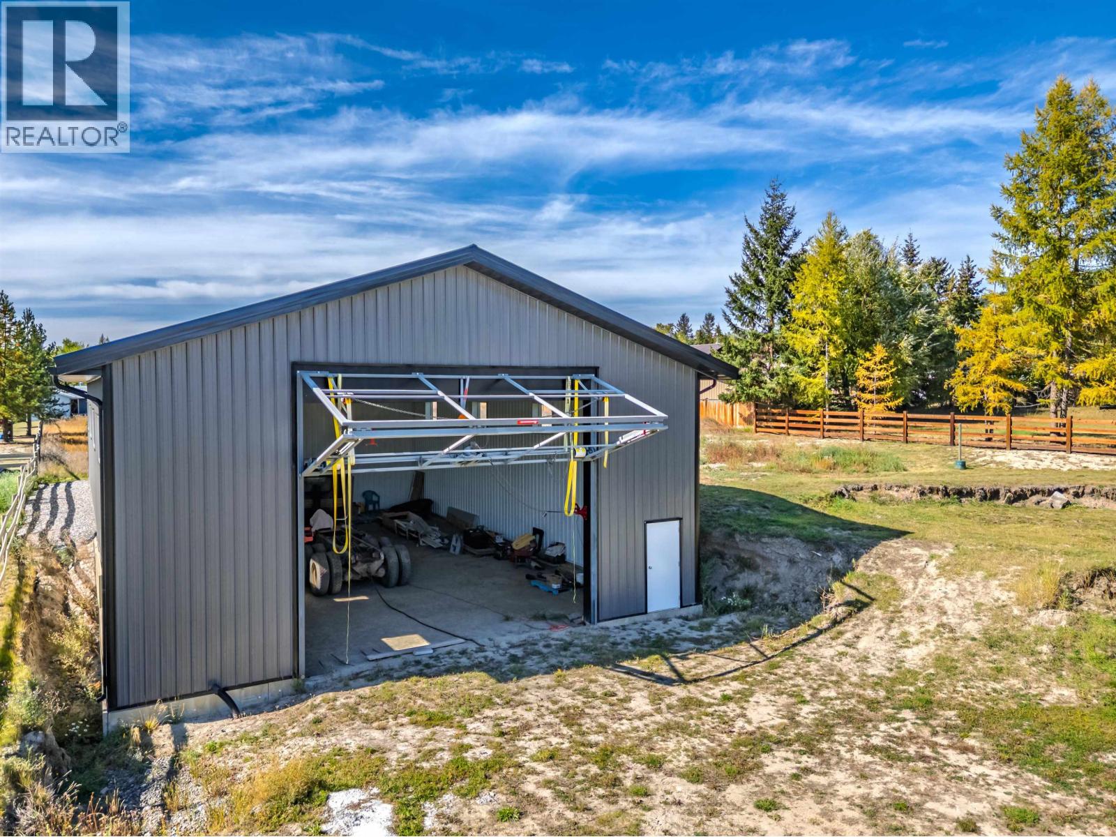 6500 Grey Crescent, 100 Mile House, British Columbia V0K 2E3 - Photo 26 - R3168362