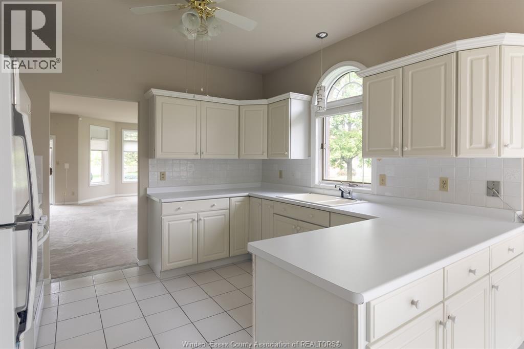 4653 Dali Court, Windsor, Ontario N9G 2M8 - Photo 6 - 26023086