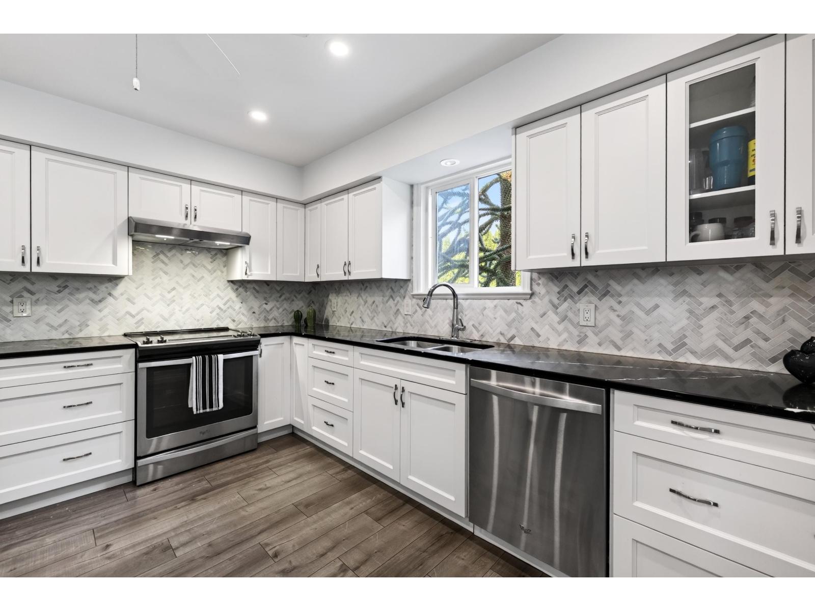 21355 Old Yale Road, Langley, British Columbia  V3A 4M6 - Photo 10 - R3161720