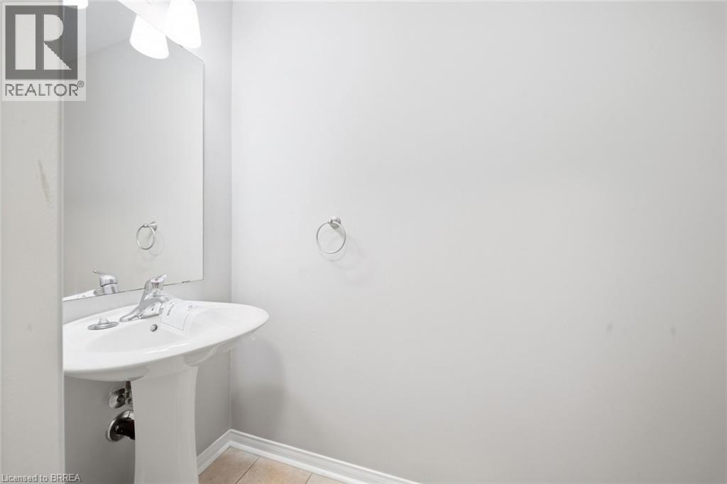 90 Osborn Avenue, Brantford, Ontario  N3T 6R3 - Photo 9 - 40864489