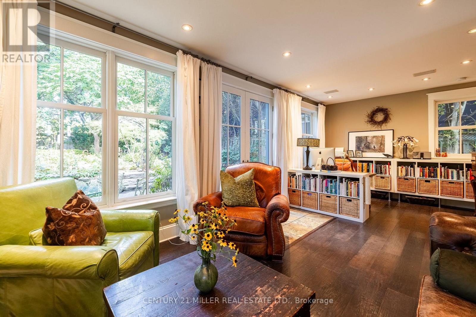 43 Burnet Street, Oakville, Ontario  L6K 1B6 - Photo 15 - W13815920