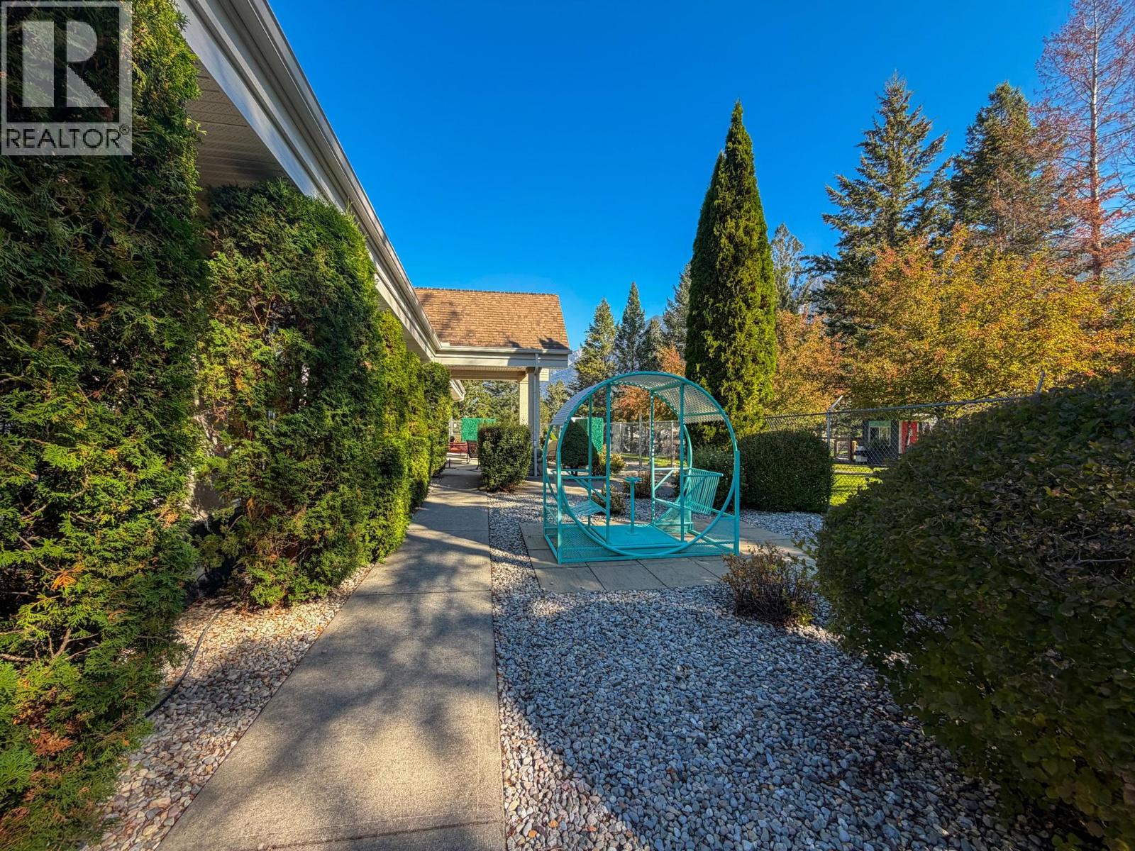 4906 Lynx Drive, Radium Hot Springs, British Columbia  V0A 1M0 - Photo 44 - 10401569