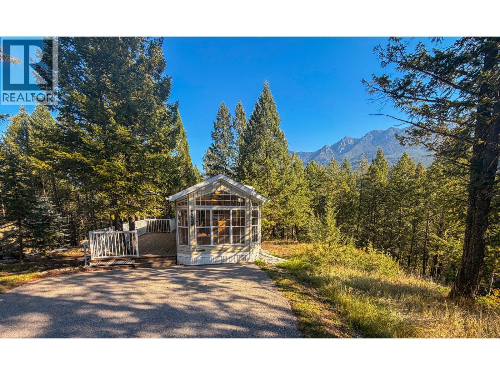 4906 Lynx Drive, Radium Hot Springs, British Columbia  V0A 1M0 - Photo 31 - 10401569