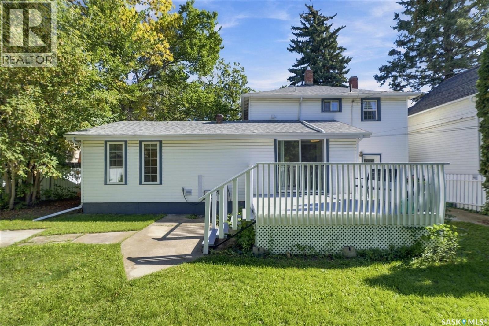 1121 B Avenue N, Saskatoon, Saskatchewan  S7L 1G2 - Photo 45 - SK049147