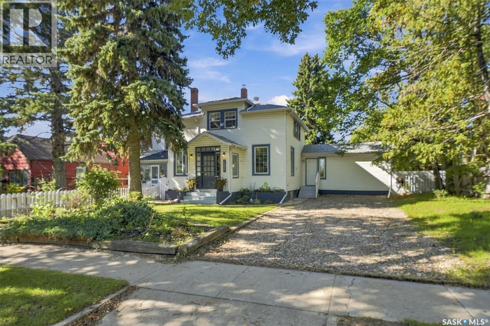 1121 B Avenue N, Saskatoon, Saskatchewan  S7L 1G2 - Photo 63 - SK049147