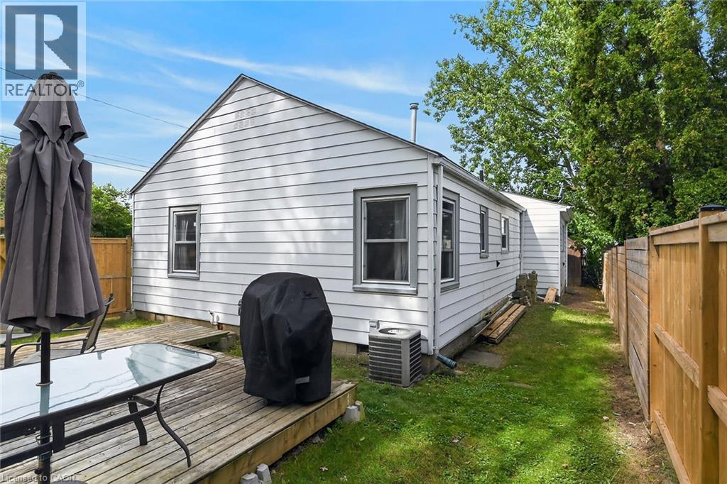 82 Division Street, Brantford, Ontario  N3S 2P5 - Photo 26 - 40865496
