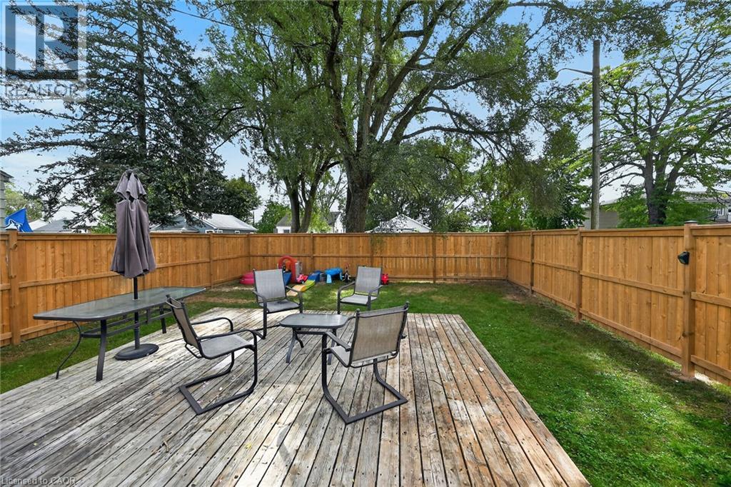 82 Division Street, Brantford, Ontario  N3S 2P5 - Photo 4 - 40865496
