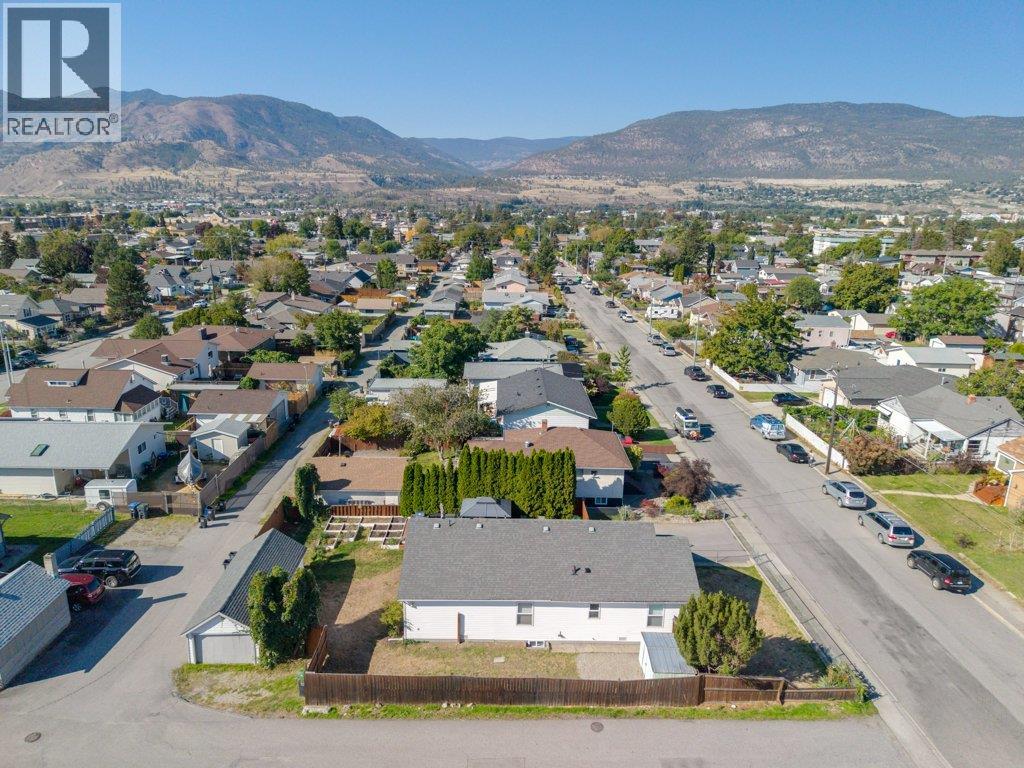 584 Edna Avenue, Penticton, British Columbia  V2A 2M2 - Photo 59 - 10401451