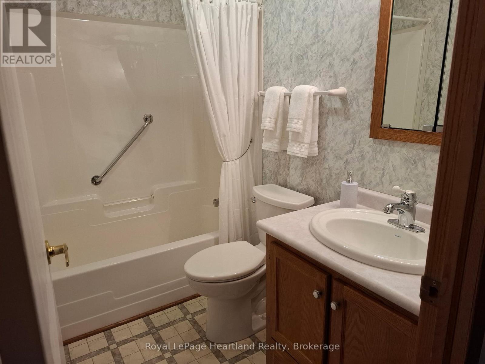 65 Cherokee Lane, Ashfield-Colborne-Wawanosh, Ontario  N7A 3Y2 - Photo 13 - X13654498